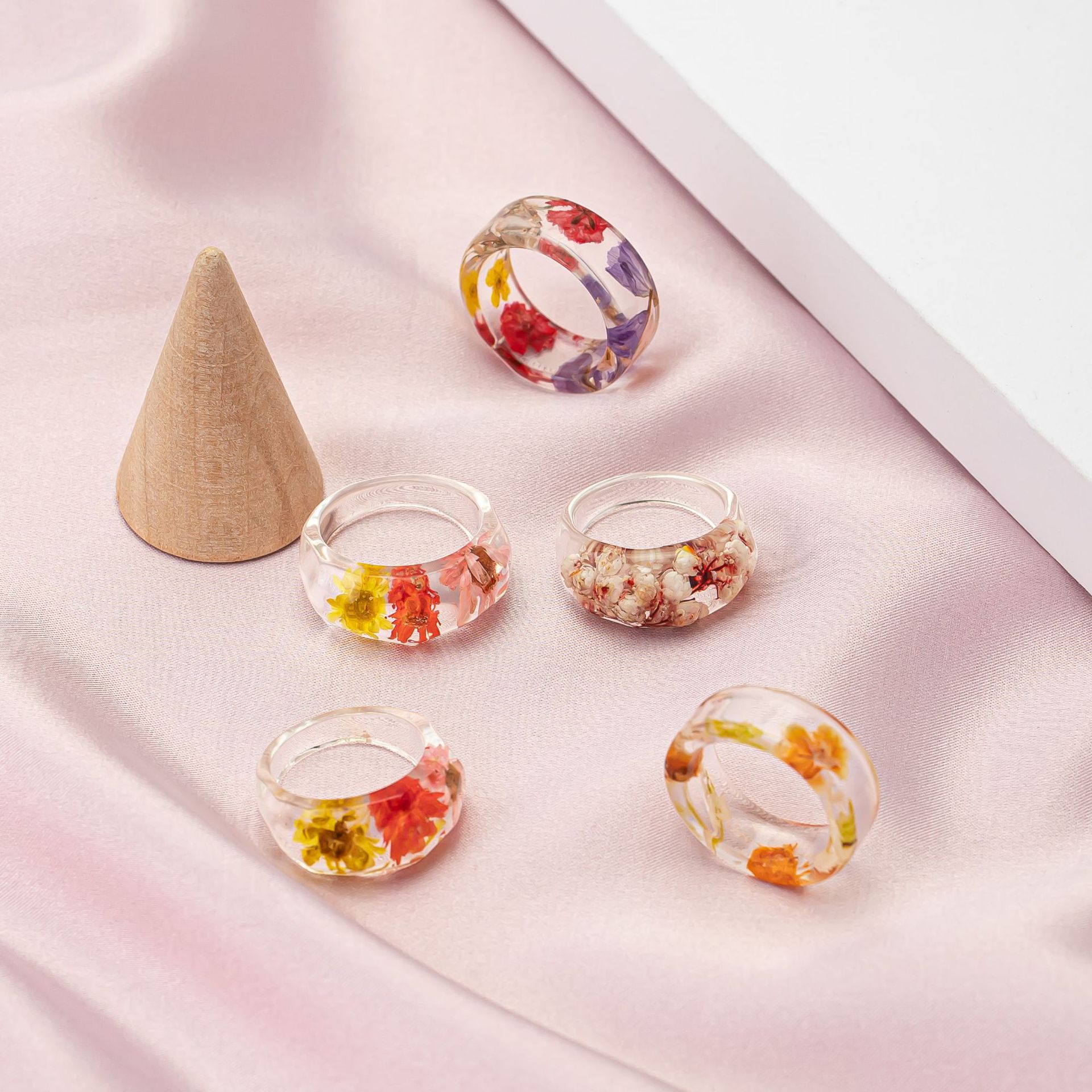 Exquisite Minimalist  Resin Da - Resin Art Ring ulasan dan harga